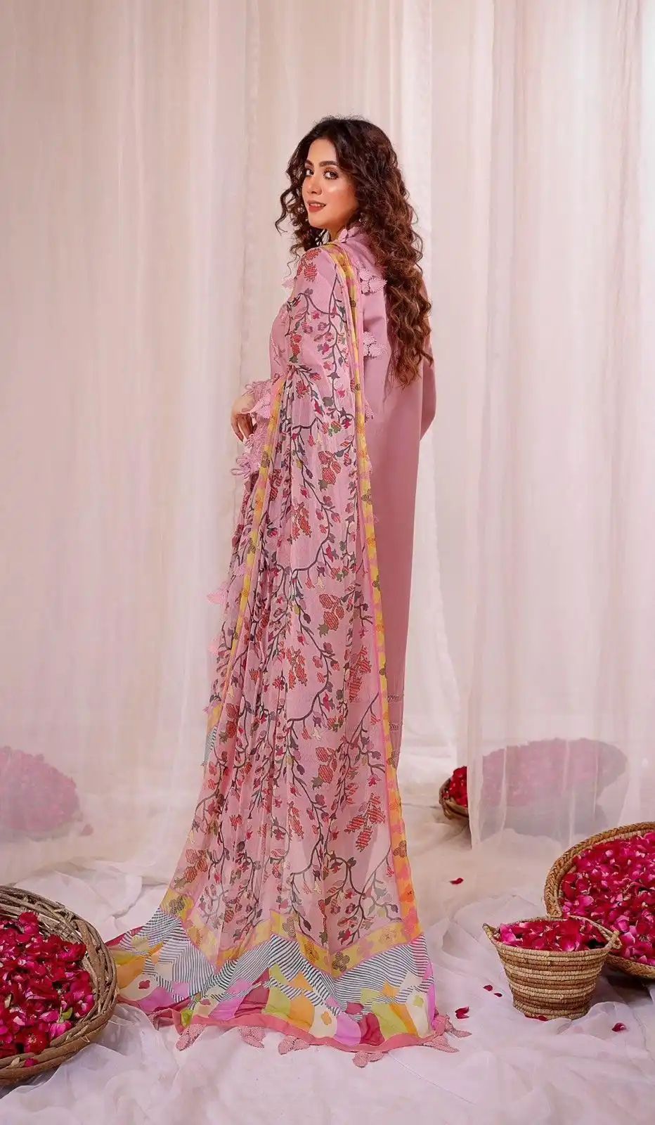 LIMELIGHT dhanak embroidered unstitced 3pc✓