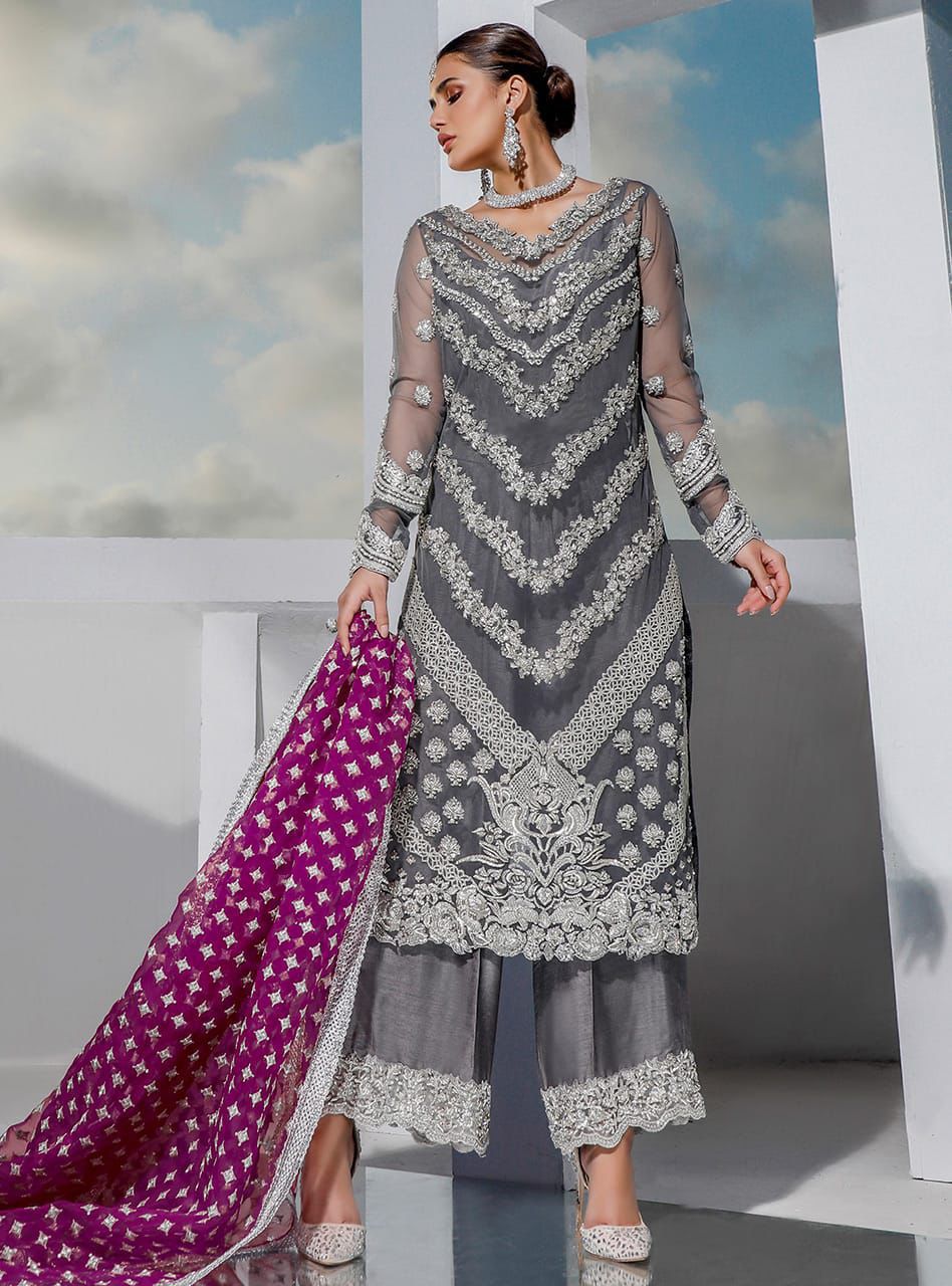 ZAINAB CHOTANI organza embroidered & sequence unstiched 3pc✓
